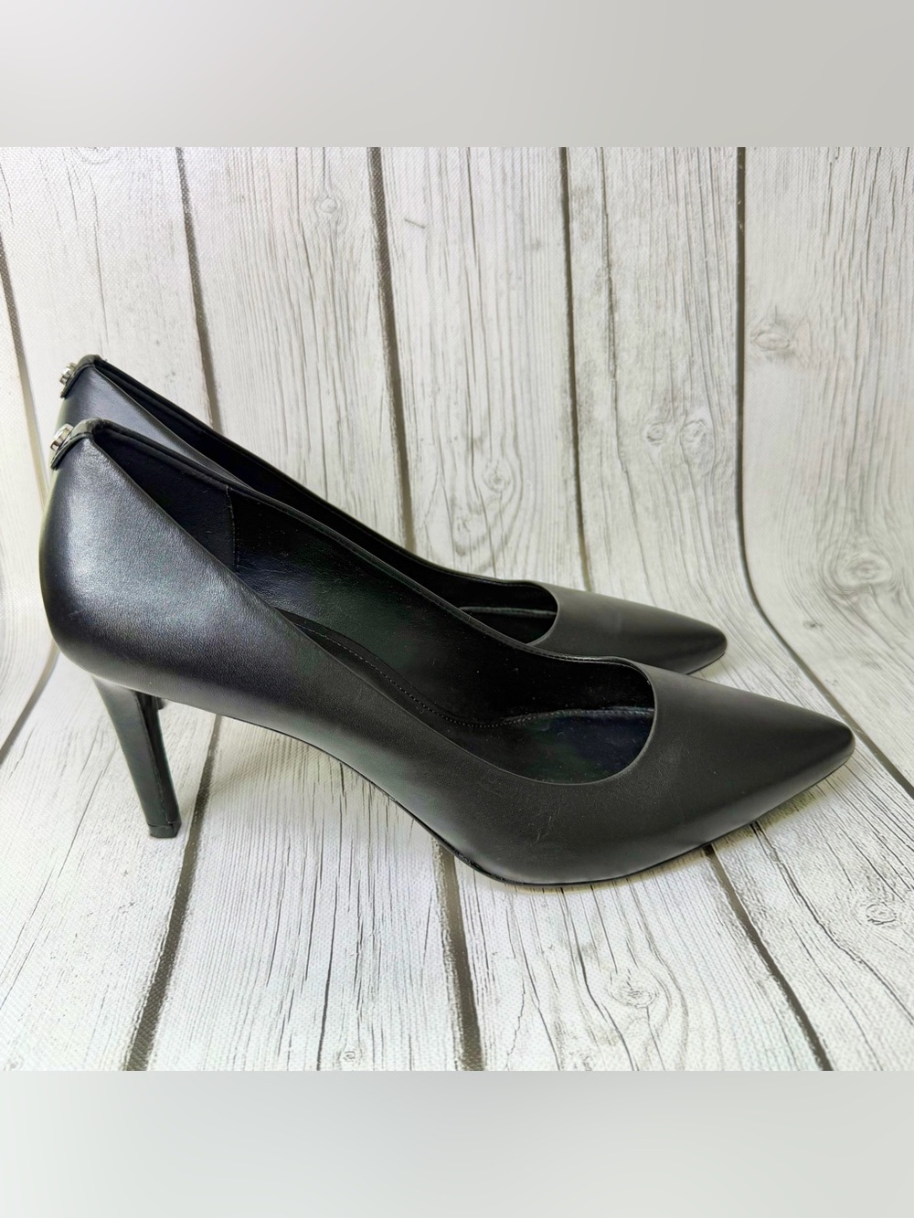 PRE LOVED Size 11 Women’s Michael Kors Black Pumps Heels